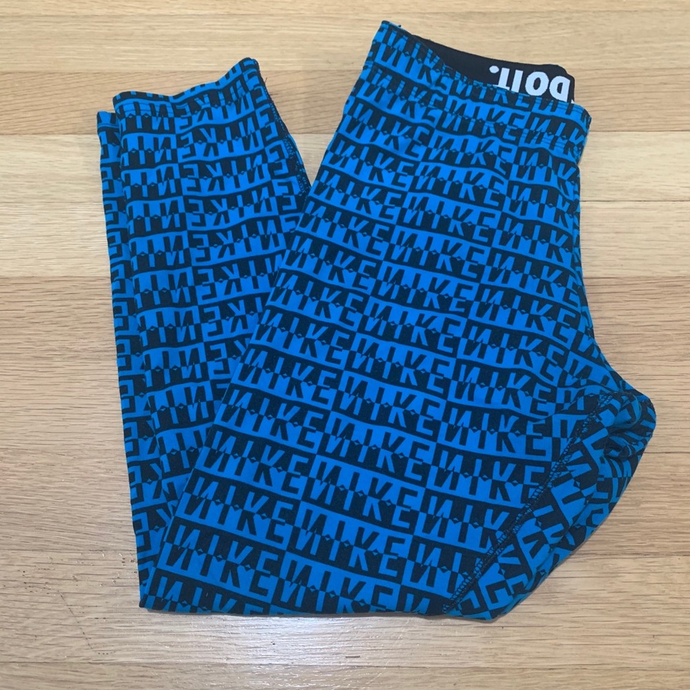 Nike leggings